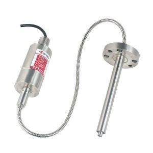 Flange mounting melt pressure transducer